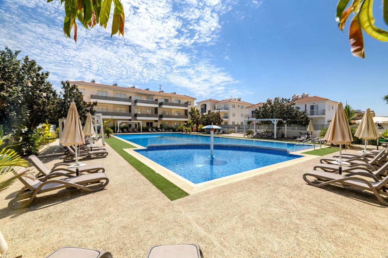 Mythical Sands Apartments プロタラス エクステリア 写真