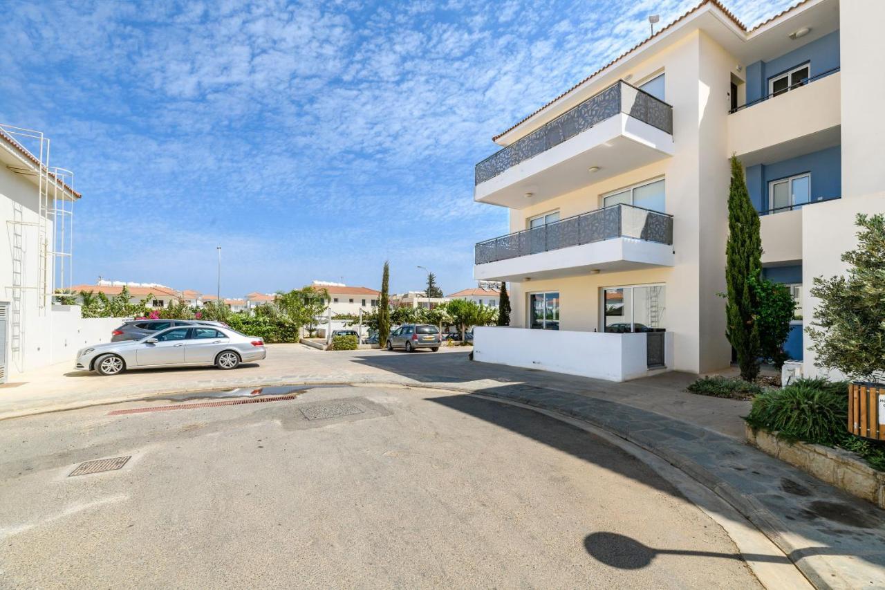 Mythical Sands Apartments プロタラス エクステリア 写真