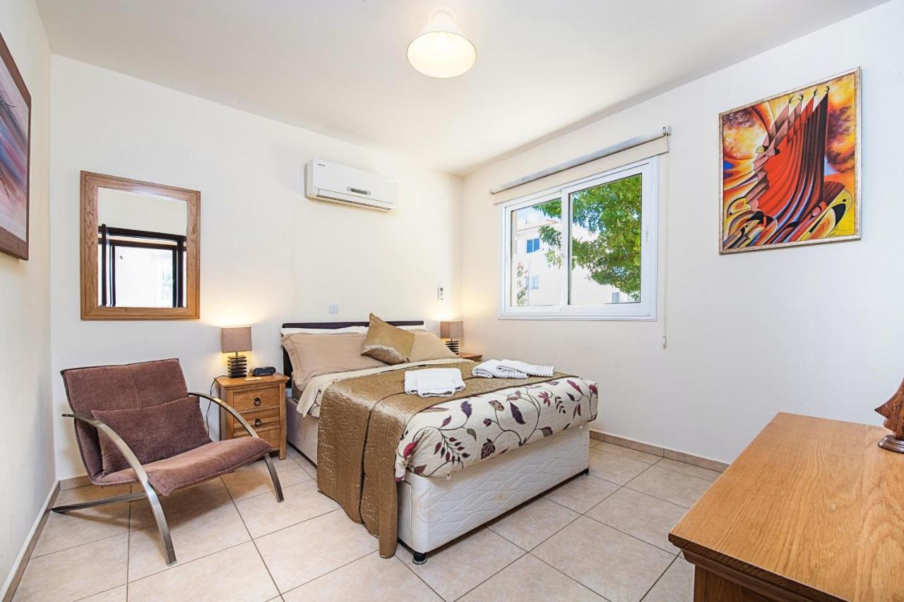 Mythical Sands Apartments プロタラス エクステリア 写真