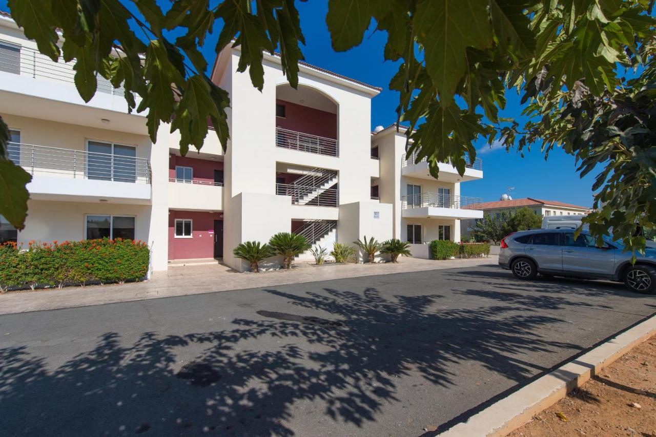 Mythical Sands Apartments プロタラス エクステリア 写真
